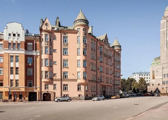 Artist Susi هلسنكي